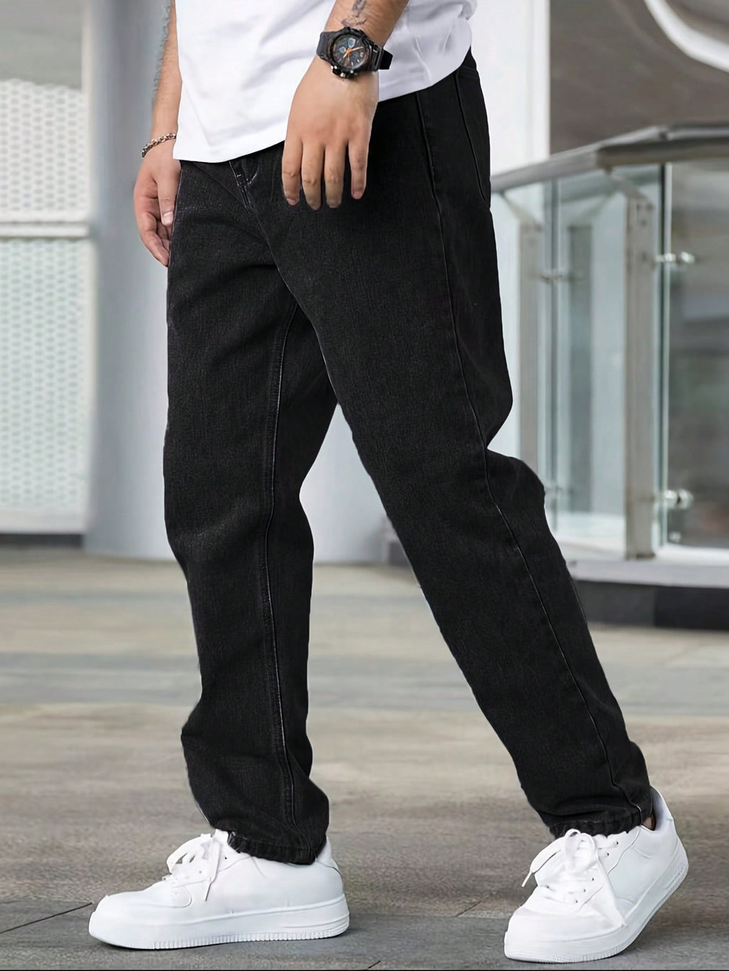 Jeans décontractés mode homme, style minimaliste Coupe globale/tout
