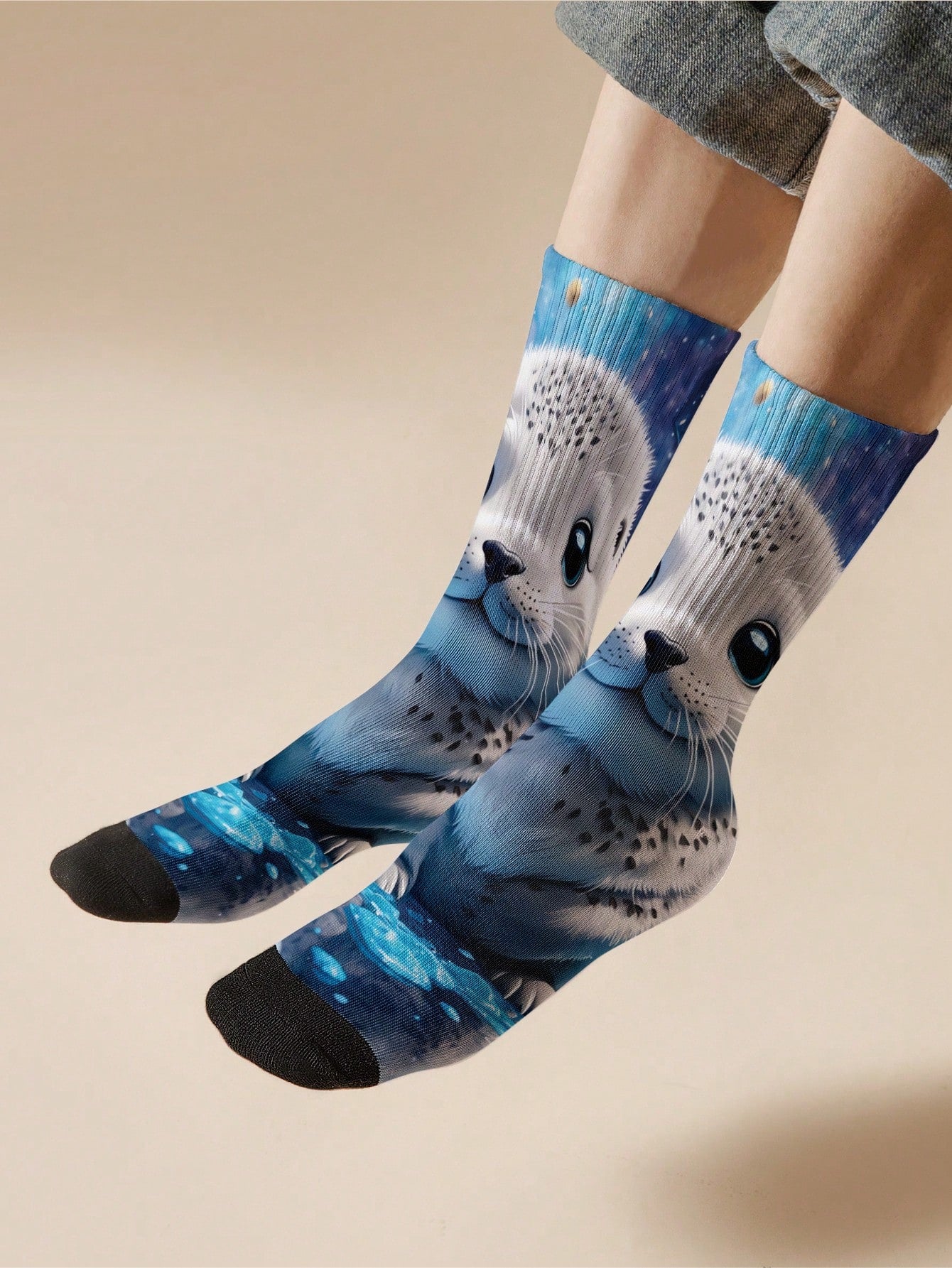 1/2 paire de chaussettes pour hommes imprimées en 3D avec un motif mignon de phoque spatial - style dessin animé thérapeutique, excellent choix de cadeau, chaussettes mi-mollet avec transfert numérique 360