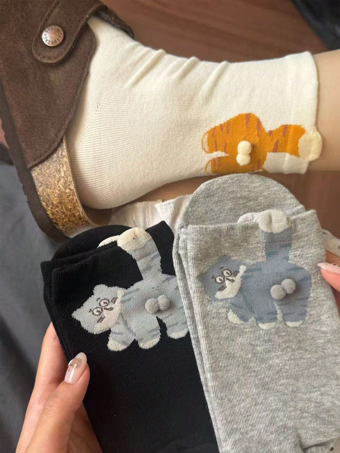 3 paires de chaussettes mi-mollet pour femmes avec motif abstrait 3D de chat, design de chat mignon et original, chaussettes décontractées à la mode et personnalisées