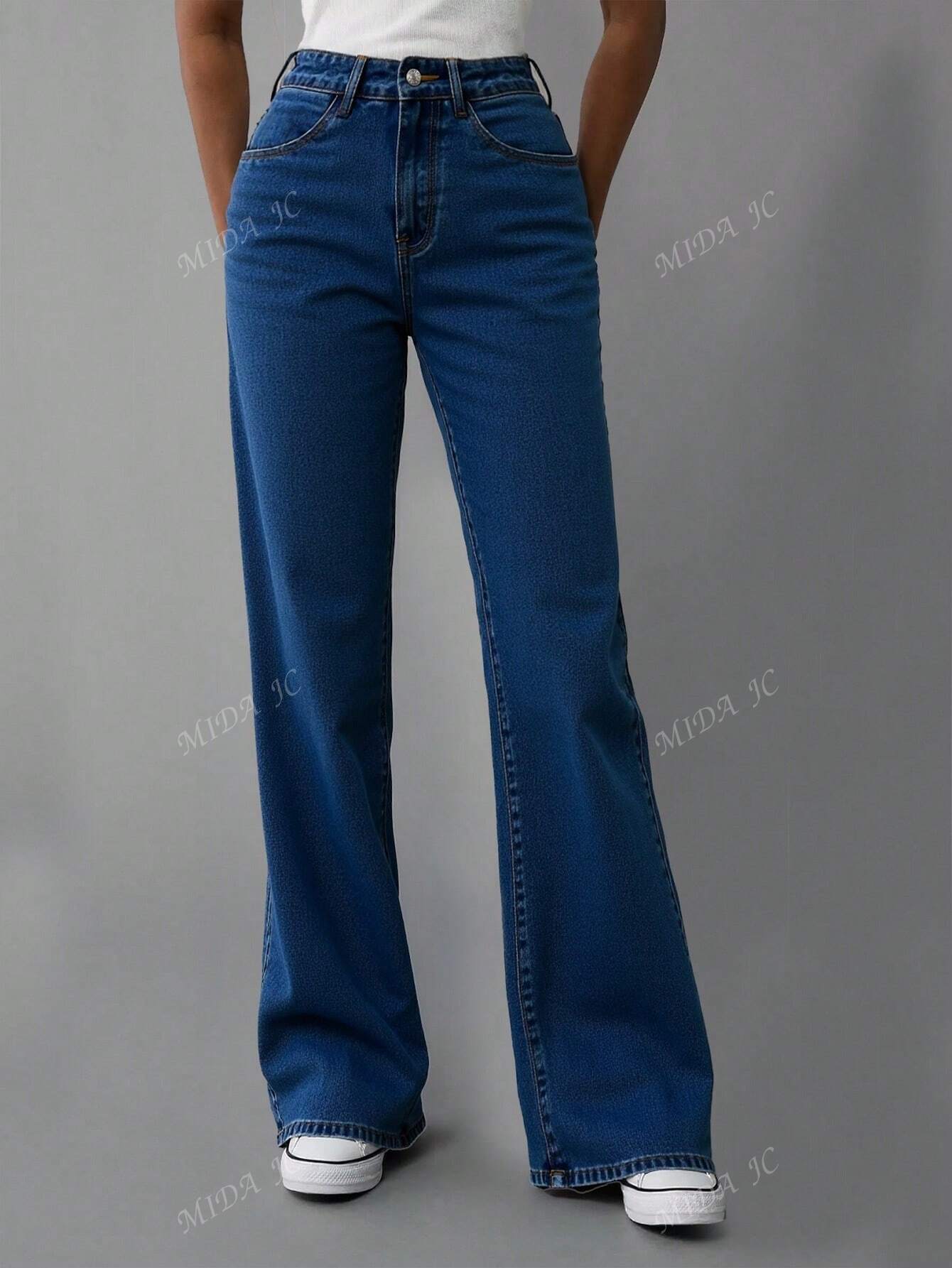 2025 Nouveau Jeans vintage décontracté à jambe droite ultra skinny taille haute bleu délavé pour femmes