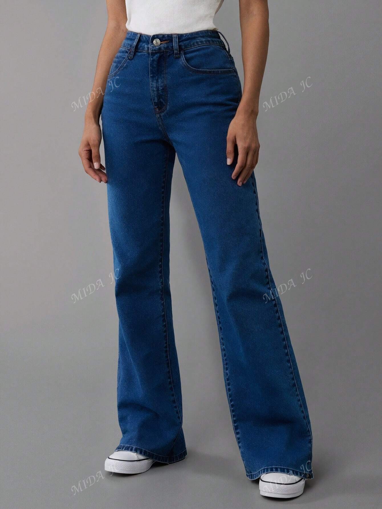 2025 Nouveau Jeans vintage décontracté à jambe droite ultra skinny taille haute bleu délavé pour femmes