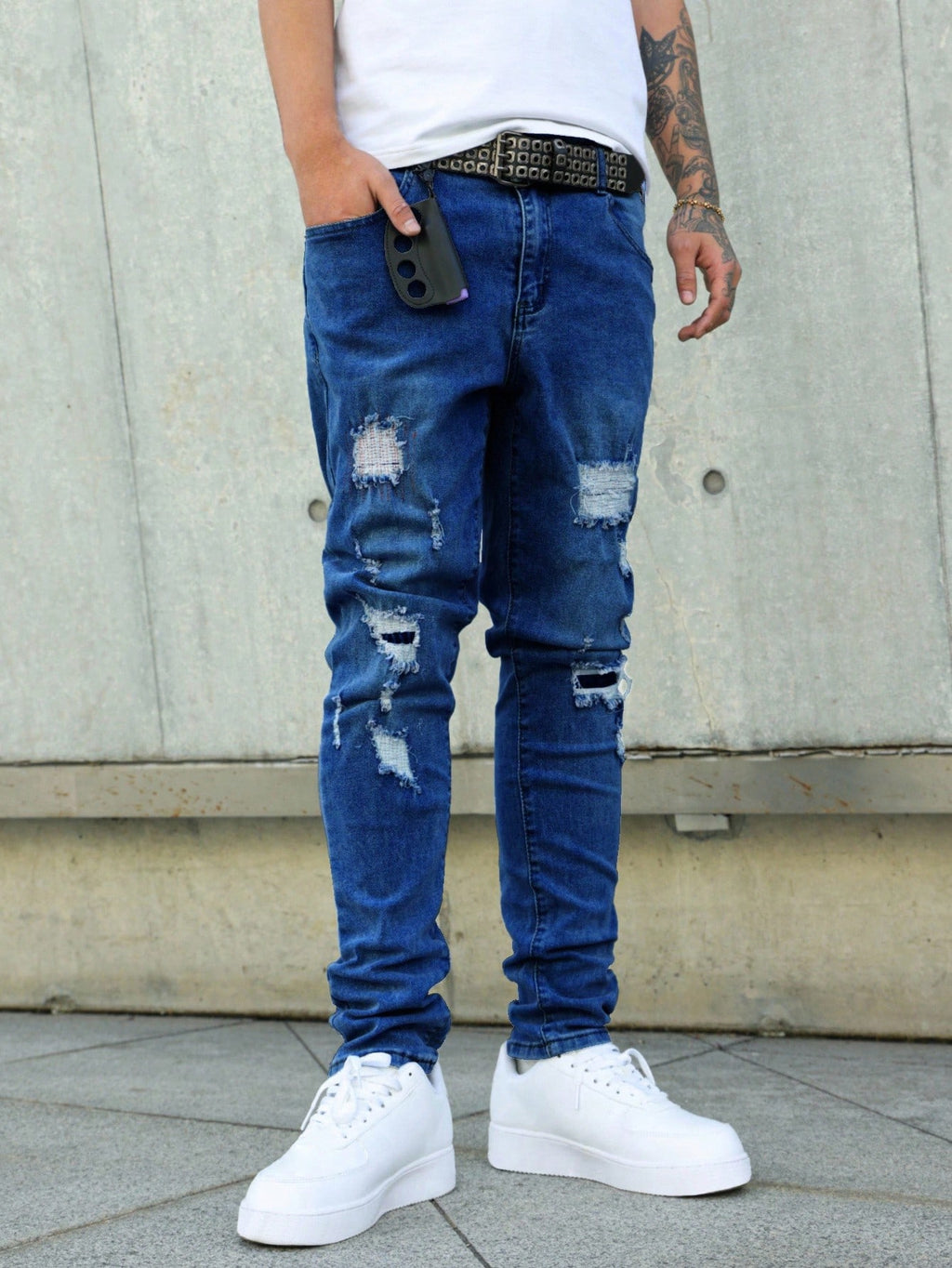 Manfinity LEGND Jeans en denim délavé simple avec poche pour hommes, portés tous les jours de façon décontractée