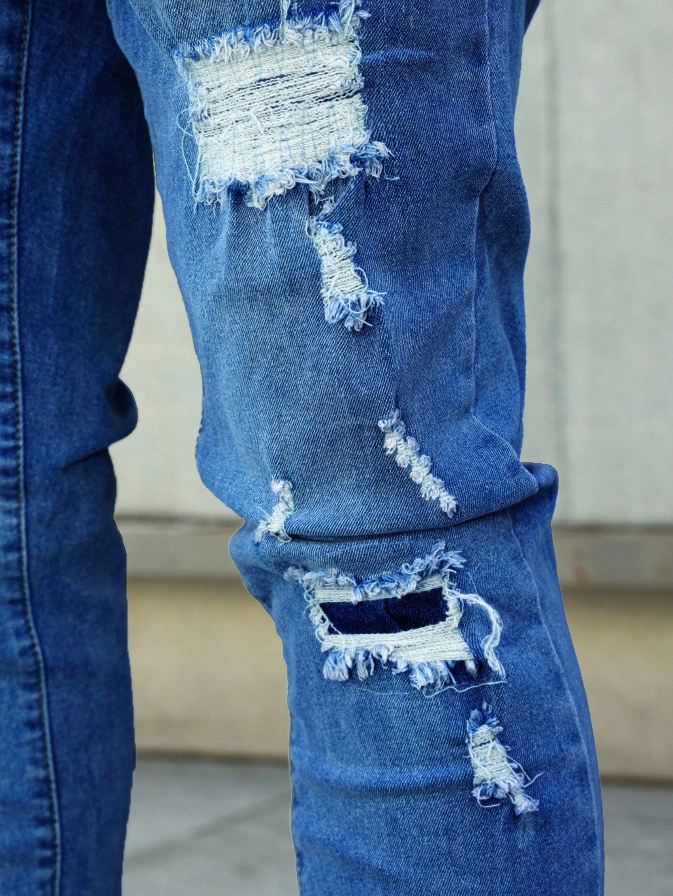 Manfinity LEGND Jeans en denim délavé simple avec poche pour hommes, portés tous les jours de façon décontractée
