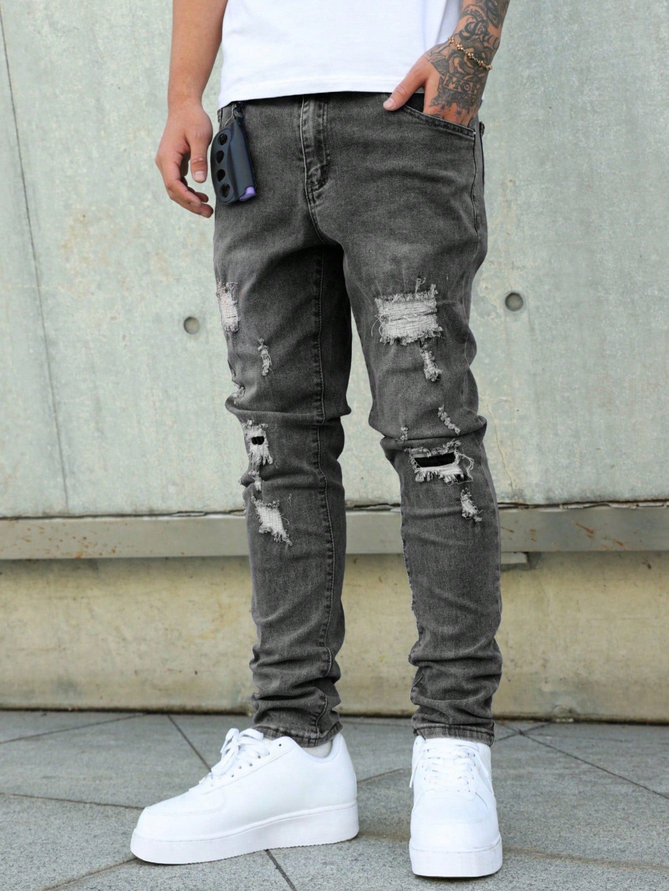 Manfinity LEGND Jeans en denim délavé simple avec poche pour hommes, portés tous les jours de façon décontractée