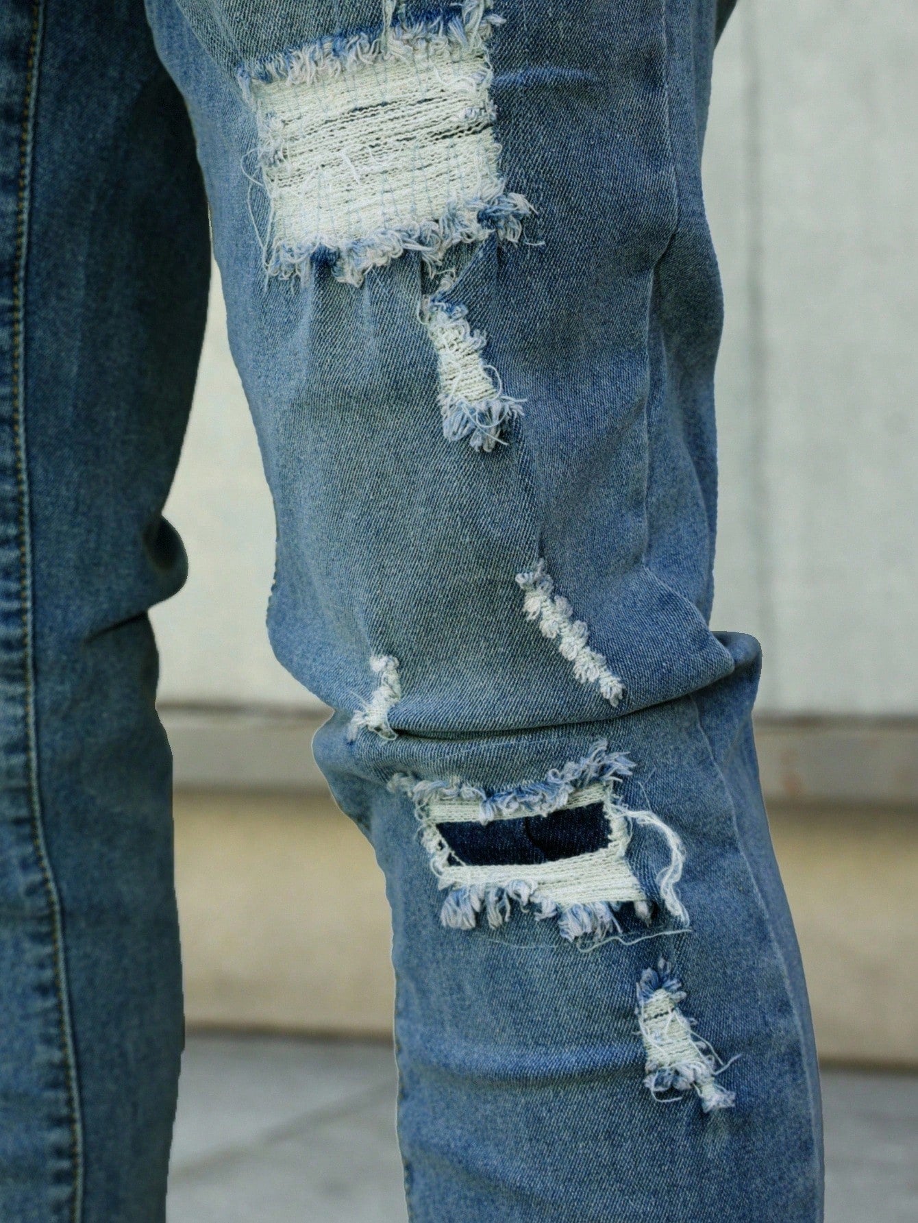 Manfinity LEGND Jeans en denim délavé simple avec poche pour hommes, portés tous les jours de façon décontractée