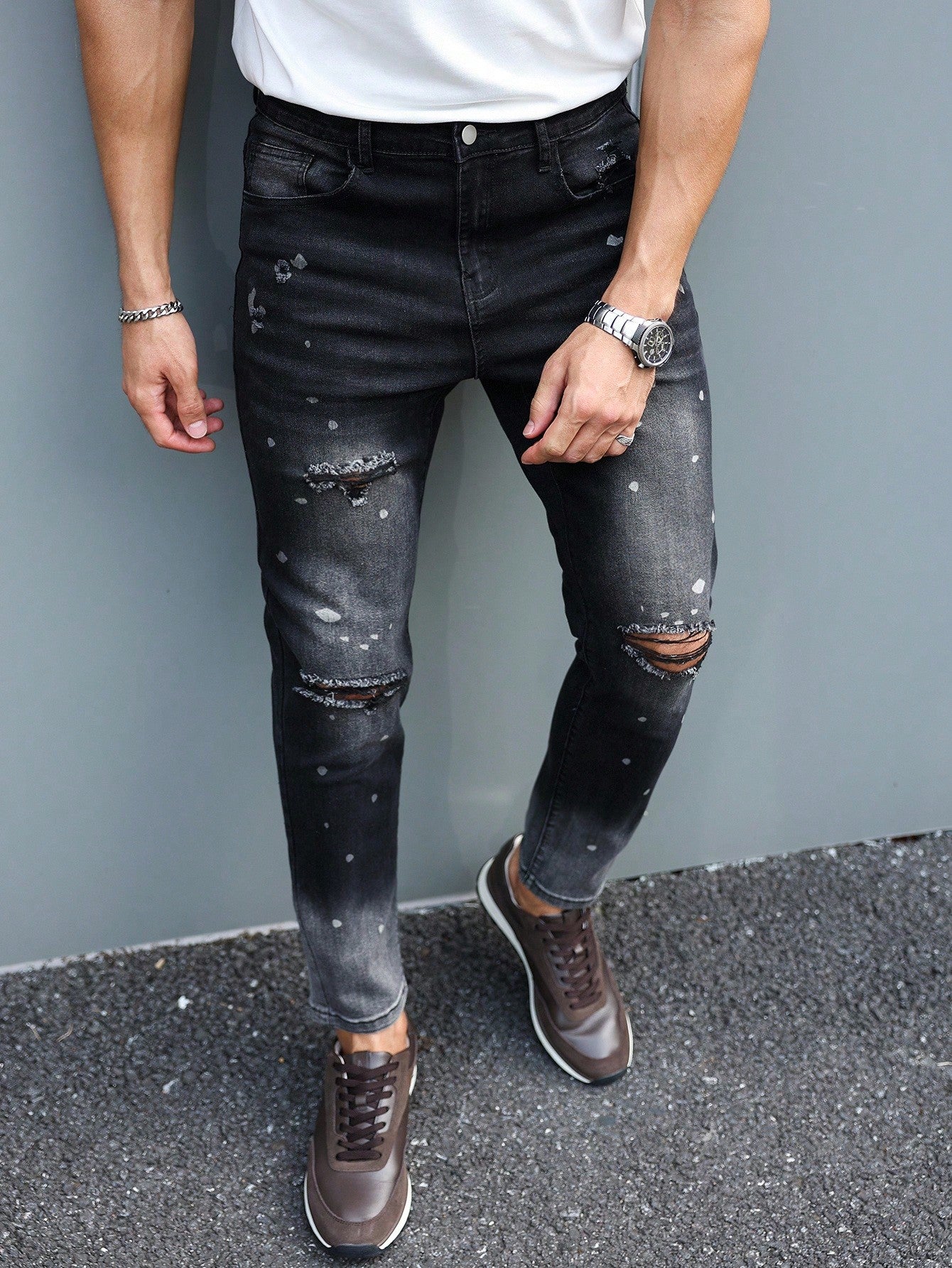Manfinity LEGND Jeans en denim délavé simple avec poche pour hommes, portés tous les jours de façon décontractée