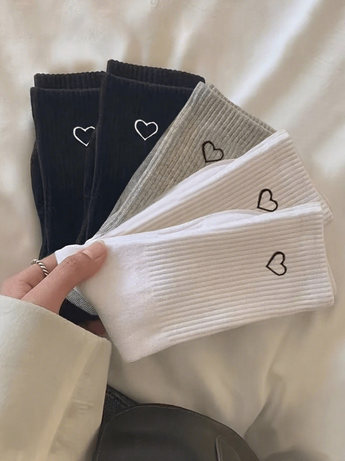 10 paires de chaussettes longues de sport avec motif cœur, bas et collants pour femmes (1/3/6/10 paires)